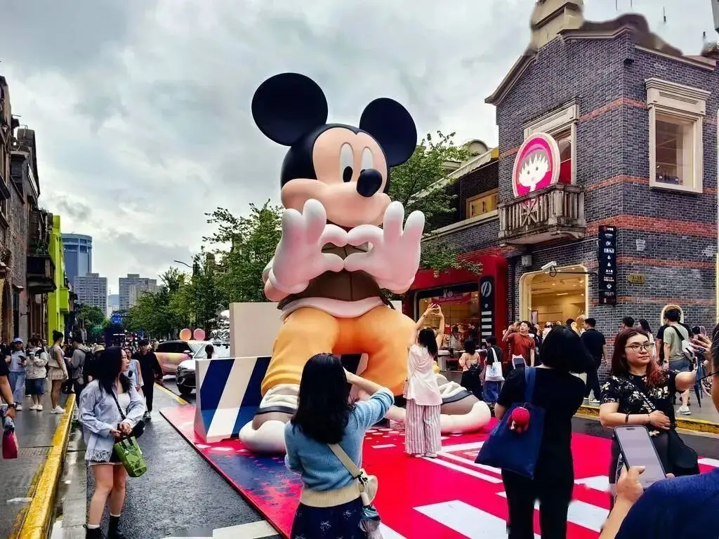 迪士尼授权产品年度零售额620亿美元_华特迪士尼消费品部启动大会_华特·迪士尼 中国