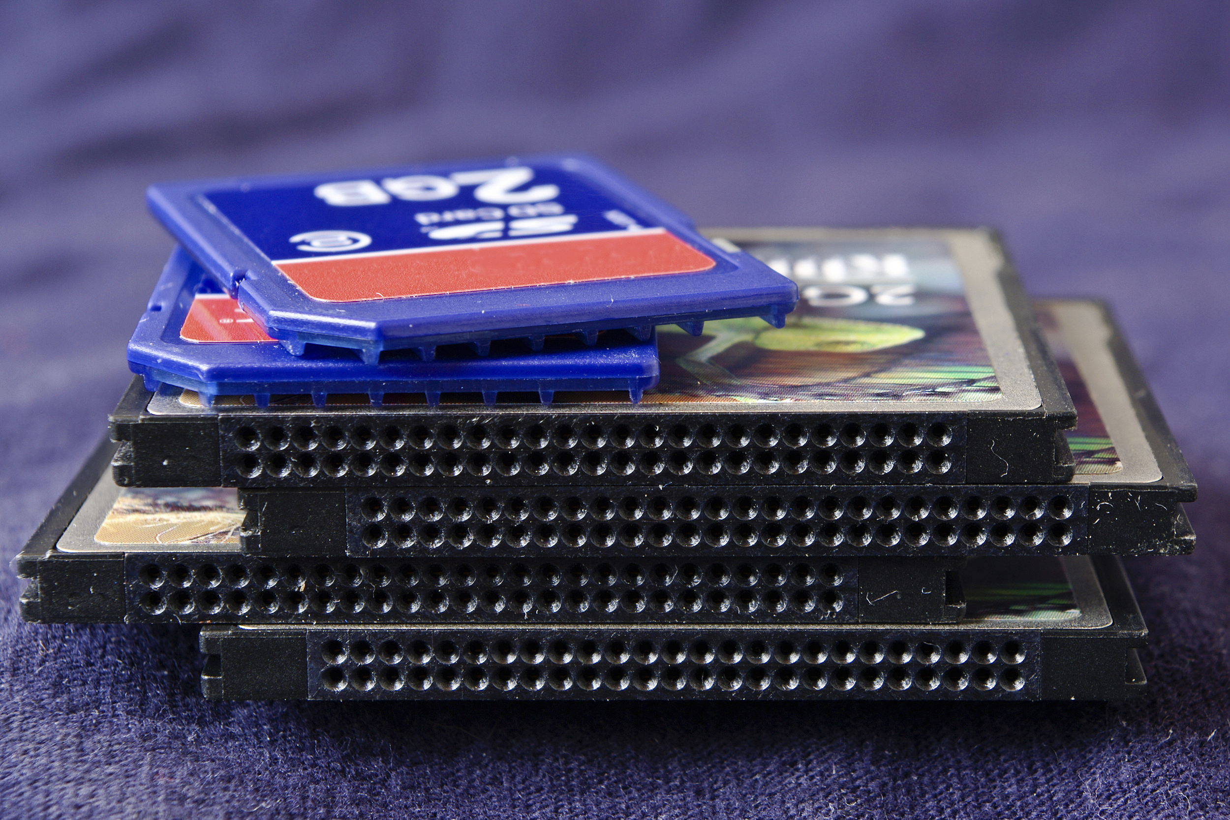 存储颗粒涨价_AI超级行情下存储价格波动趋势_存储芯片涨价