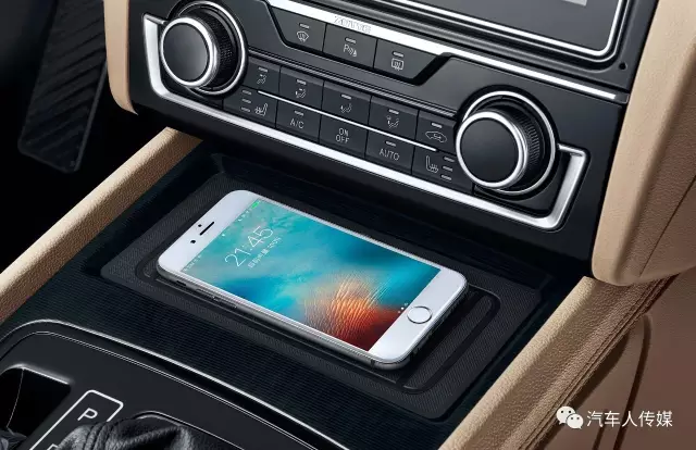 众泰Z560上市_众泰汽车2017年战略布局_众泰t700酷似兰博基尼