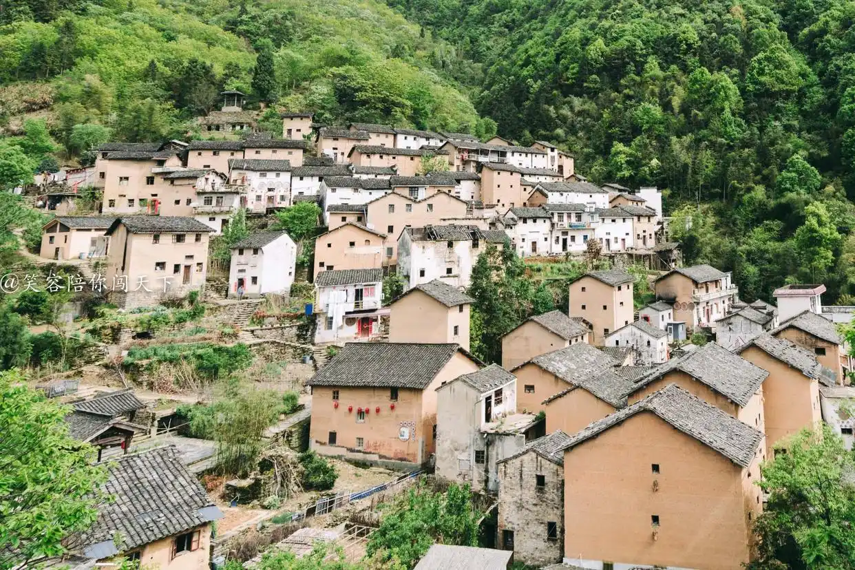 宏村南屏村西递大通查济徽州古城阳产土楼许村鸠兹古镇龙潭古寨蔡畈古村落龙潭肖村梨桥水镇砀山_安徽古村落旅游攻略_安徽古镇哪个最值得去