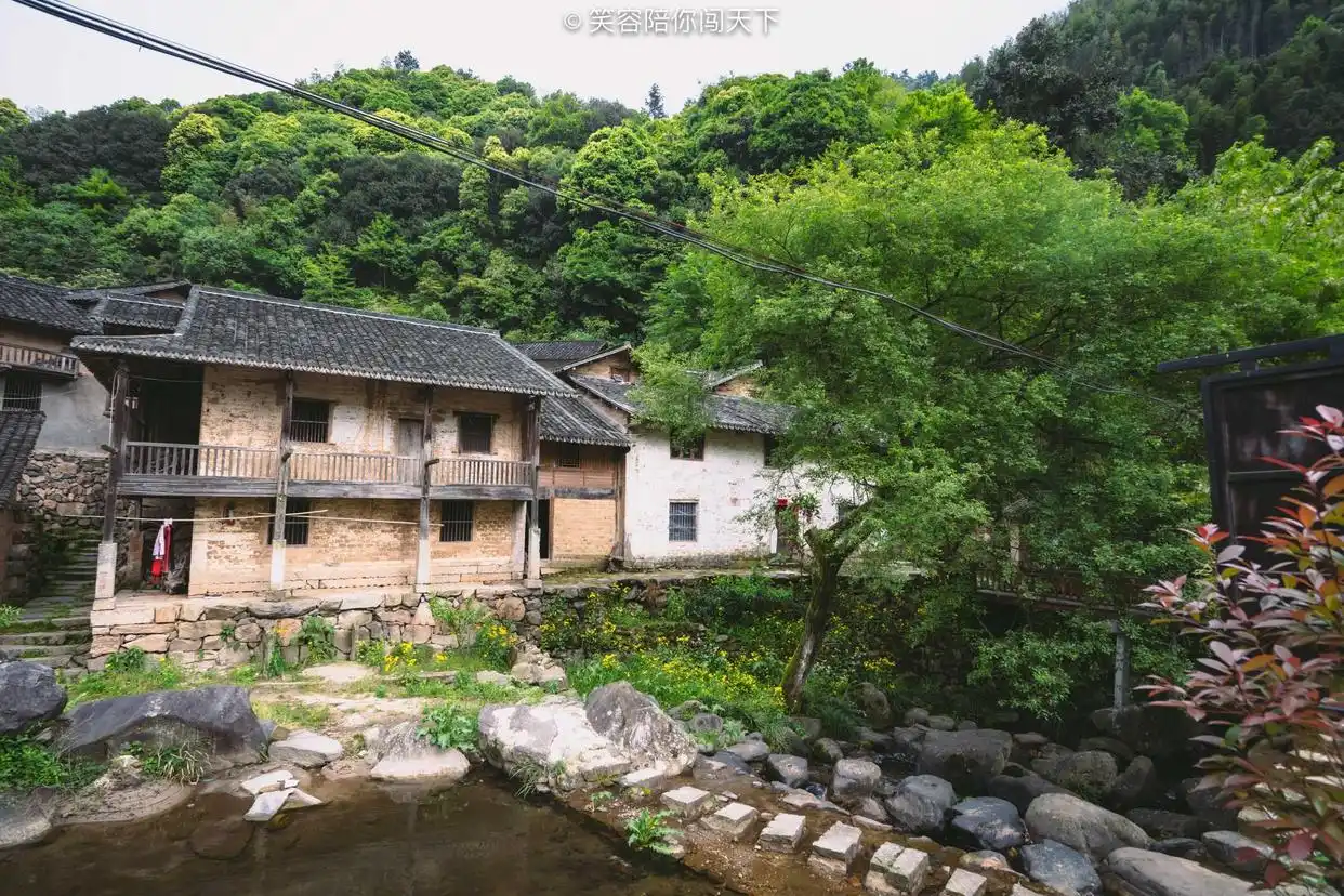 安徽古镇哪个最值得去_安徽古村落旅游攻略_宏村南屏村西递大通查济徽州古城阳产土楼许村鸠兹古镇龙潭古寨蔡畈古村落龙潭肖村梨桥水镇砀山