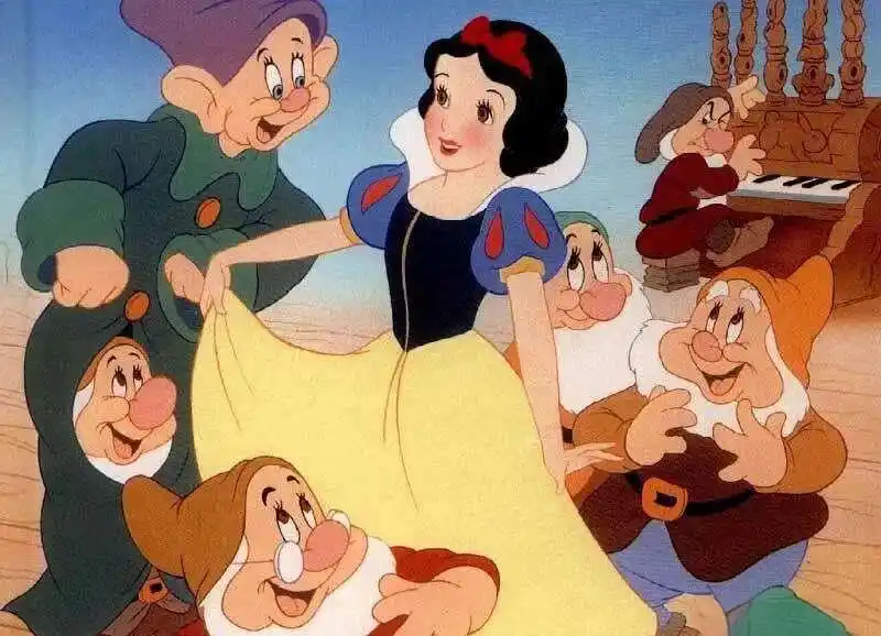 华特迪士尼的故事_米奇老鼠诞生故事_华特迪士尼童年经历