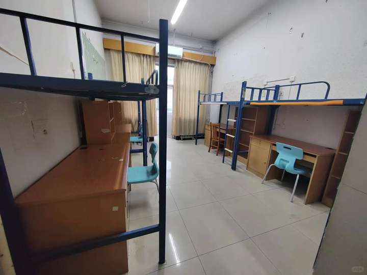 山东财经大学燕山校区宿舍条件_山东财经大学舜耕校区宿舍情况_南京财经大学宿舍