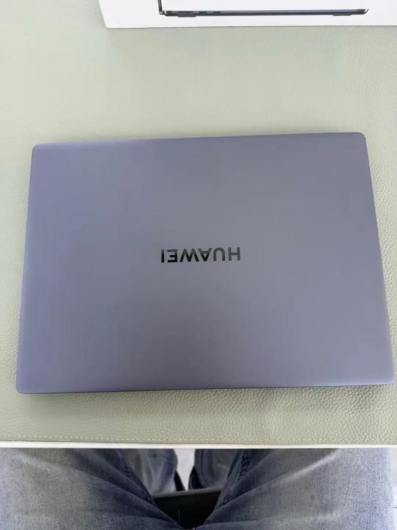 笔记本电脑买多大？14寸最火，15寸以上适合玩游戏