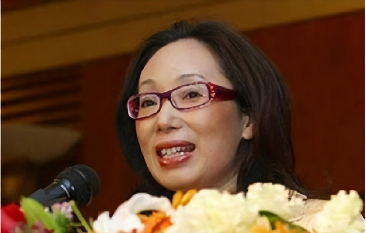 戴秀丽简历小学那上的_戴秀丽 黑龙江女首富 离婚原因