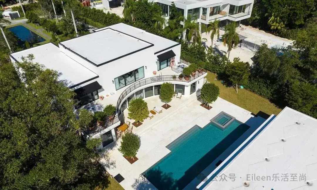 特朗普家族伊万卡 梅拉尼娅 蒂芙尼_蒂芙尼特朗普与姐姐