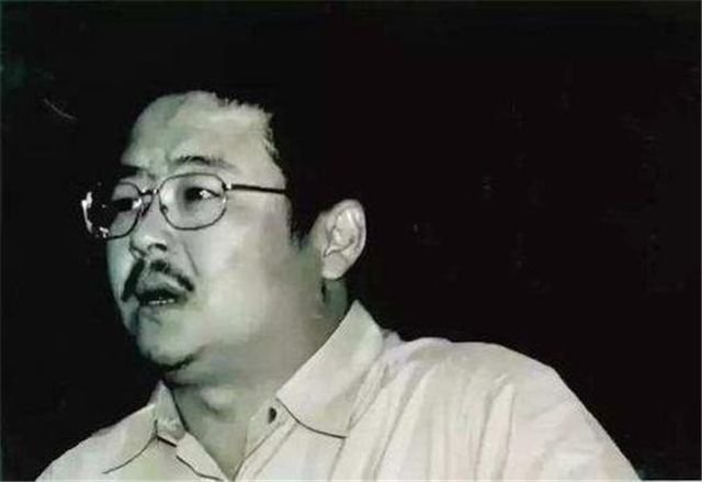 唐万新 现状_唐万新 退学创业 资本运作
