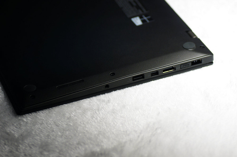 Carbon fiber material laptop_thinkpad指示灯_ThinkPad X1 Carbon review