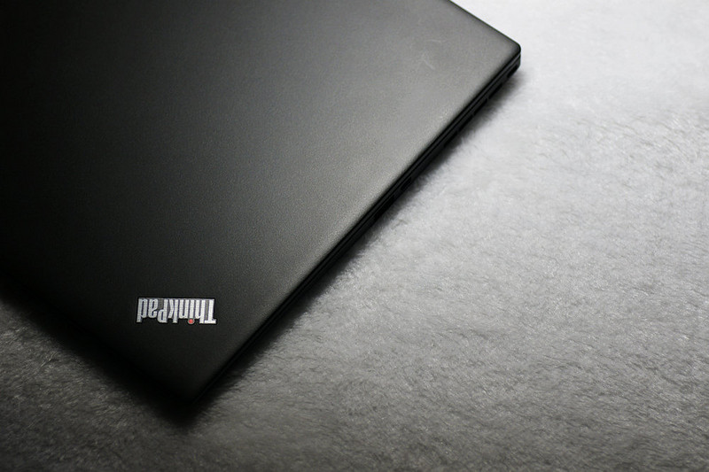 Carbon fiber material laptop_thinkpad指示灯_ThinkPad X1 Carbon review
